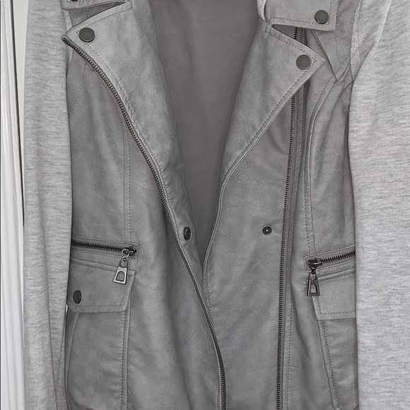 Sweatshirt jacket - Picture 2 of 3